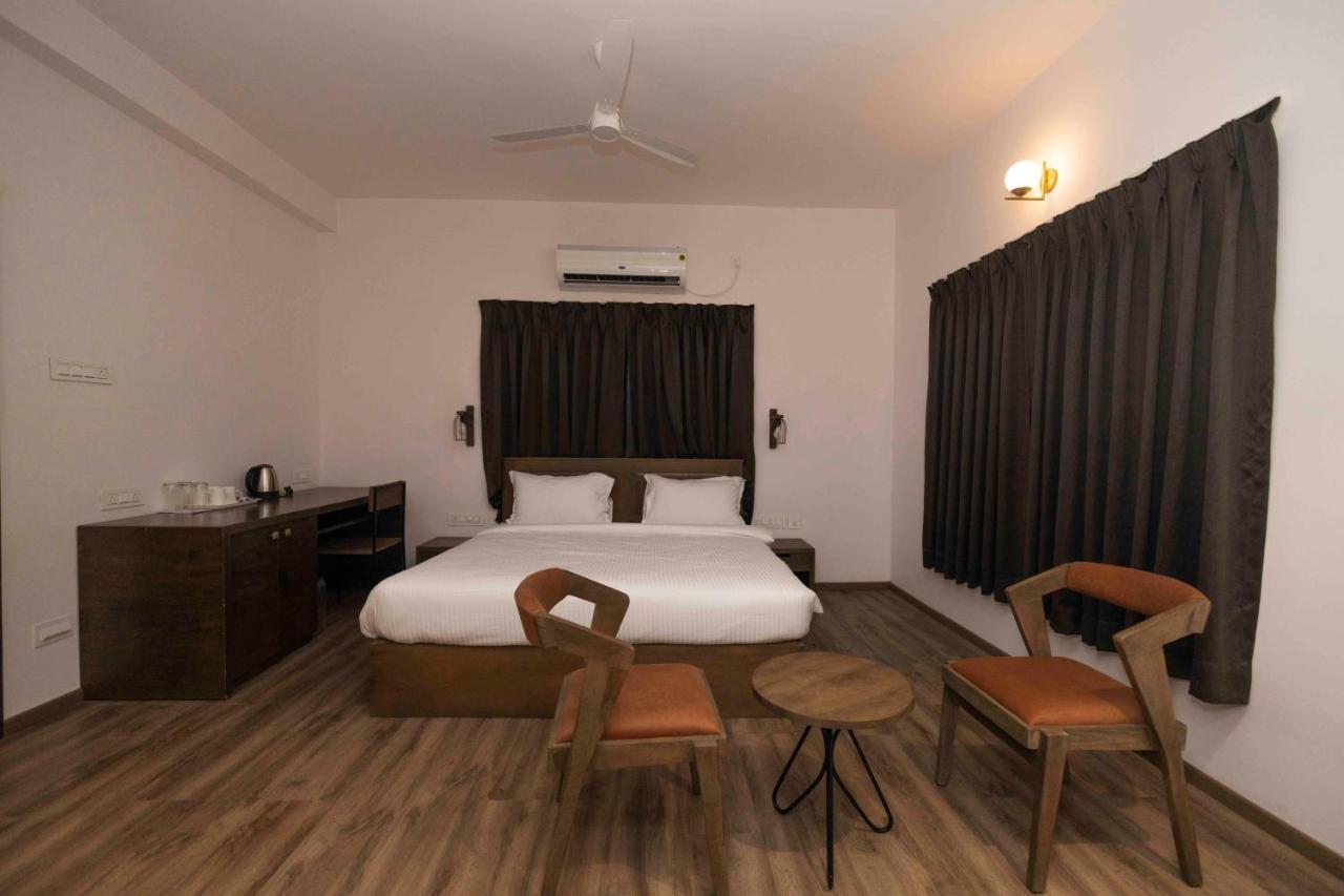 Samudra Resorts And Spa Puri Exterior foto