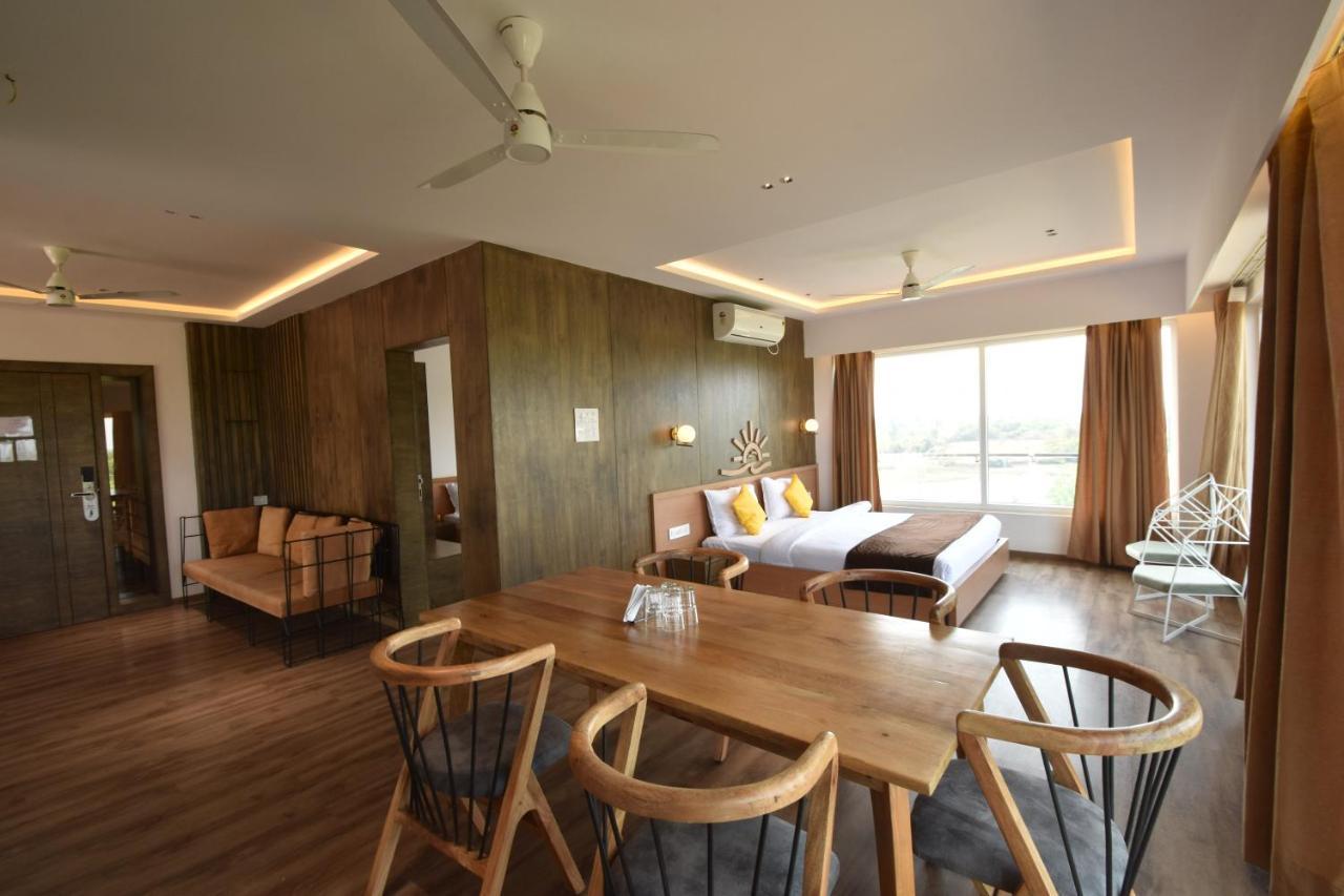 Samudra Resorts And Spa Puri Exterior foto